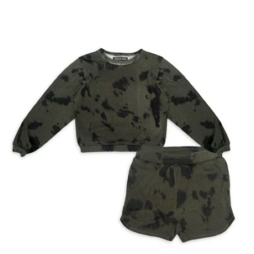 Trixxi Girl Sweatshirt & Cozy Short Set